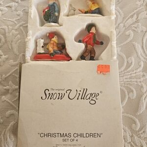 Department 56 Retired SNOW VILLAGE CHRISTMAS CHILDREN